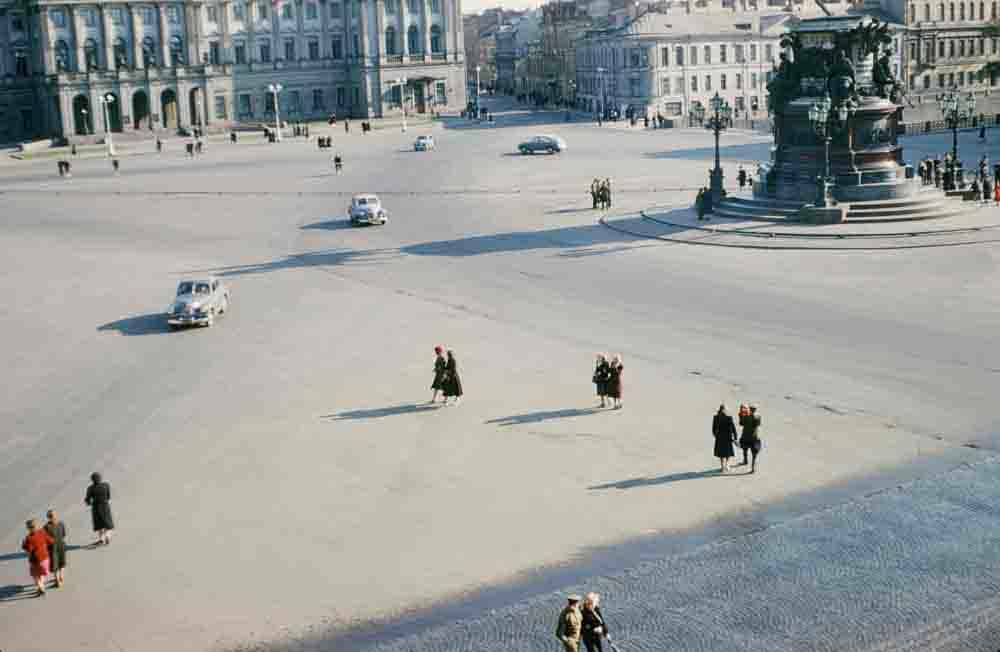 Isaakiyevskaya ploshchad, Leningrad.